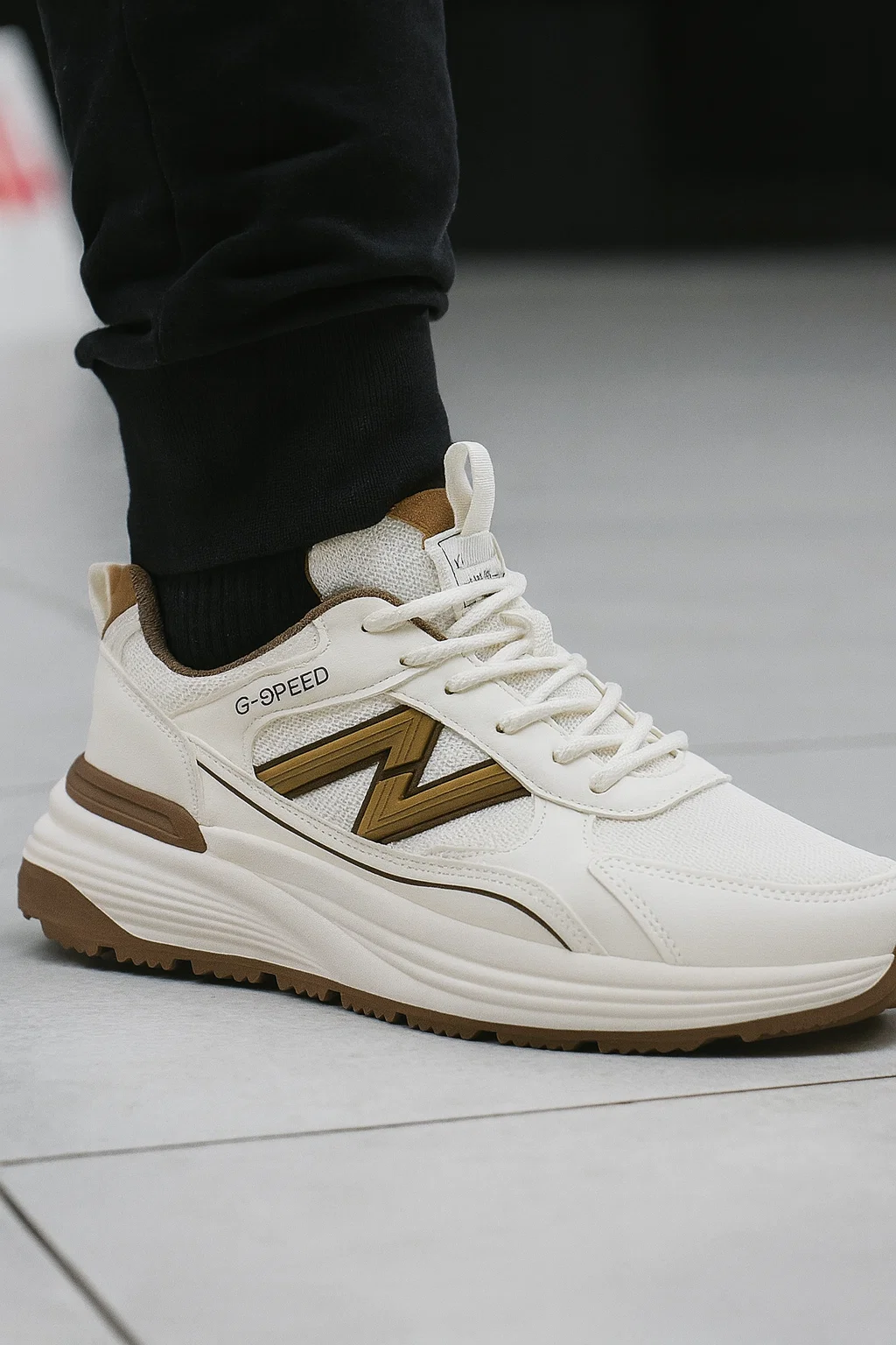 task_01kbwxvg4we0q8ttdc8n9zvtre_1765128778_img_0